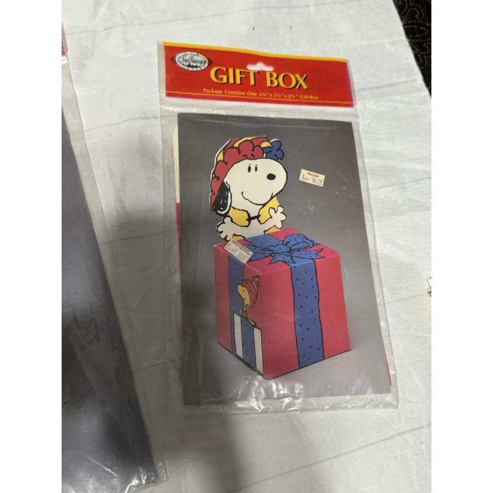 5 Mickey Minnie Mouse Snoopy Vintage Gift Box San Francisco Pop Up Disney Gift